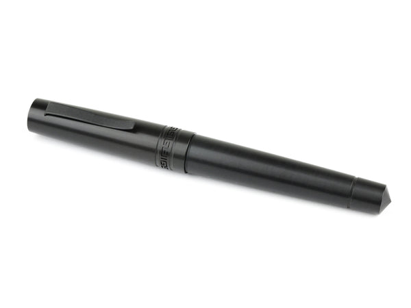 ITALIA Fountain Pen - Japanese Ebonite